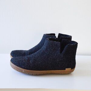 Glerups charcoal wool boot slipper
